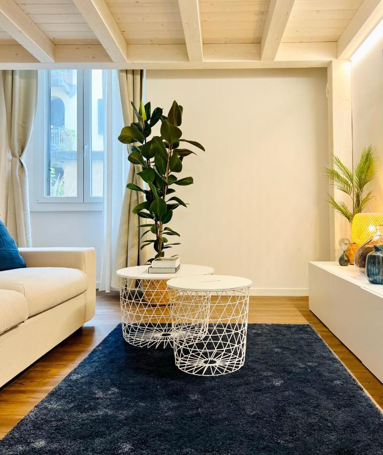 Tarra Luxury Suite Мілан Екстер'єр фото