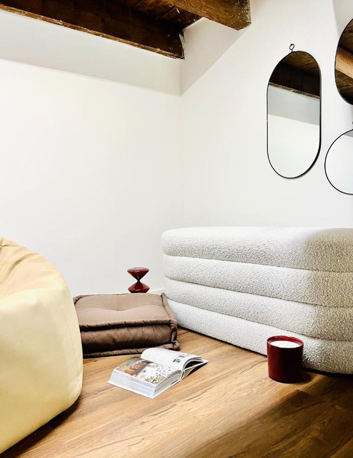 Tarra Luxury Suite Мілан Екстер'єр фото