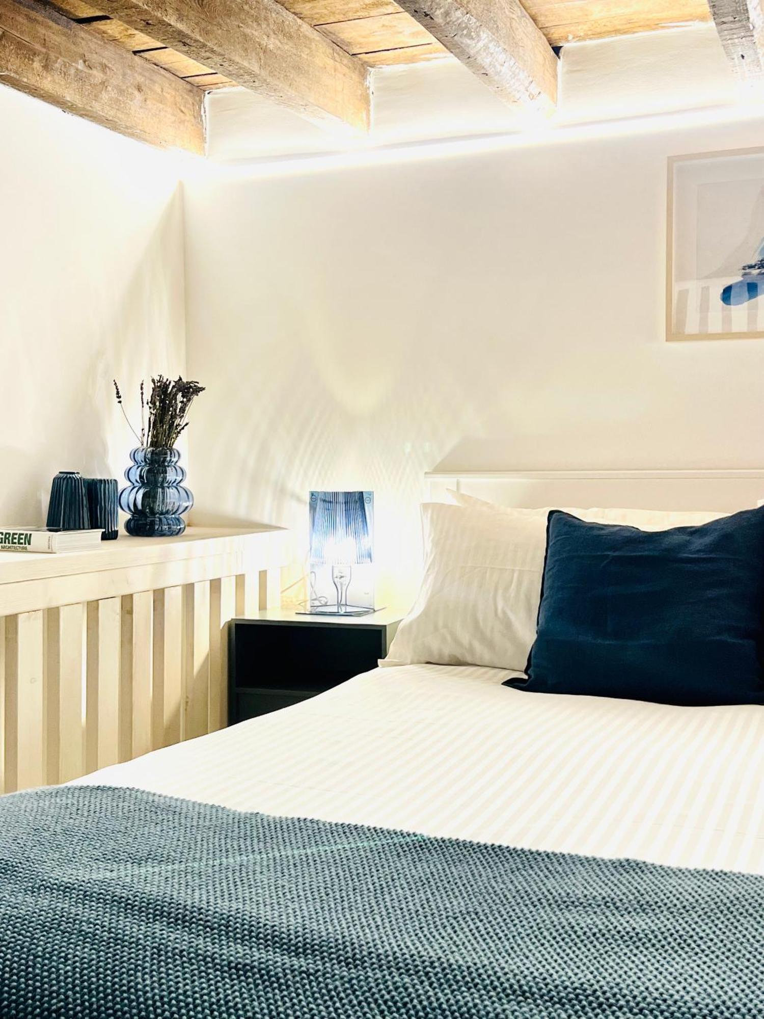 Tarra Luxury Suite Мілан Екстер'єр фото