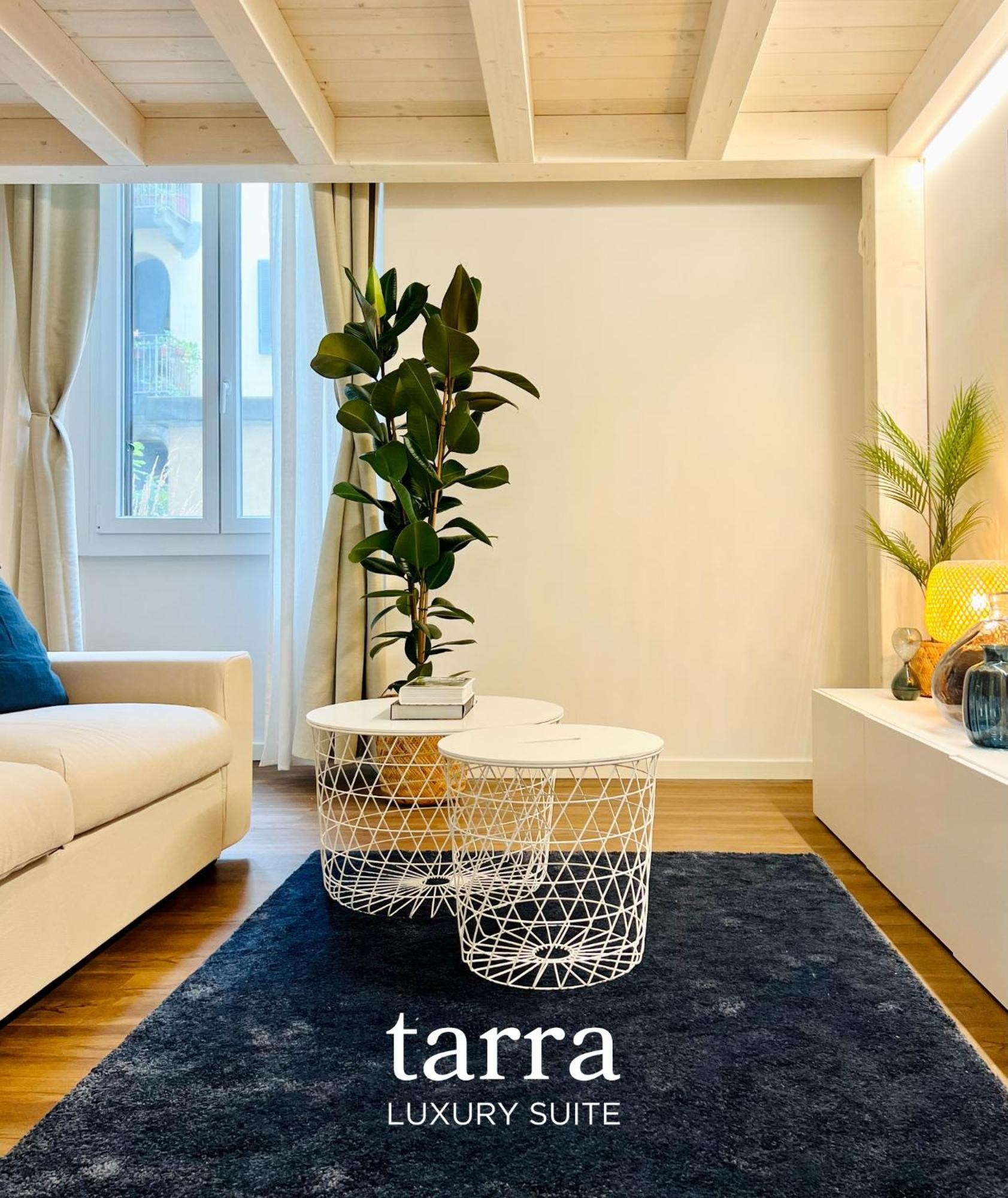 Tarra Luxury Suite Мілан Екстер'єр фото